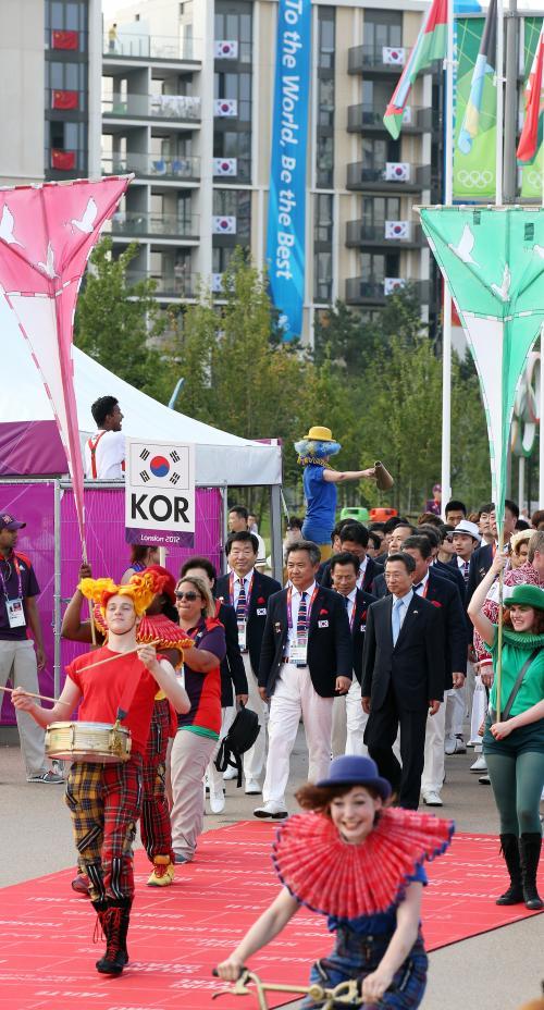 만든곳: 한국 네티즌본부 카페