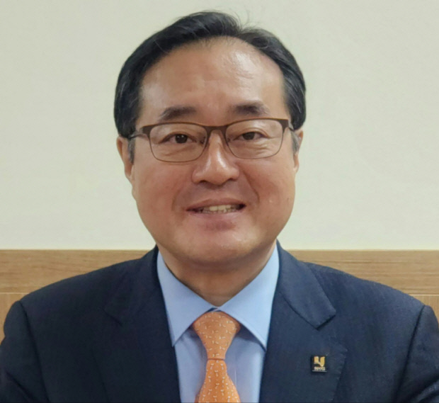 트럼프 시대…세계는, 우리는 - 김덕모 바카라 게임 바카라 게임원장